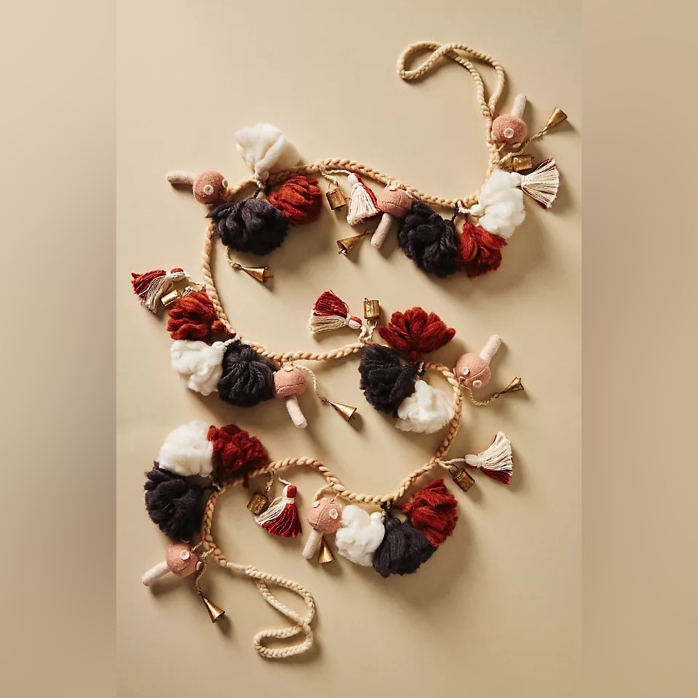🆕 ANTHRO Anthropologie Brenn Garland felt wool bells holiday mushroom woodland